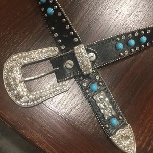 Beaded western belt